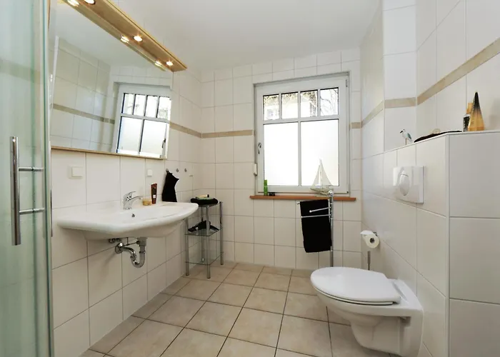 Apartment Brise Neue Ernst App 01 *